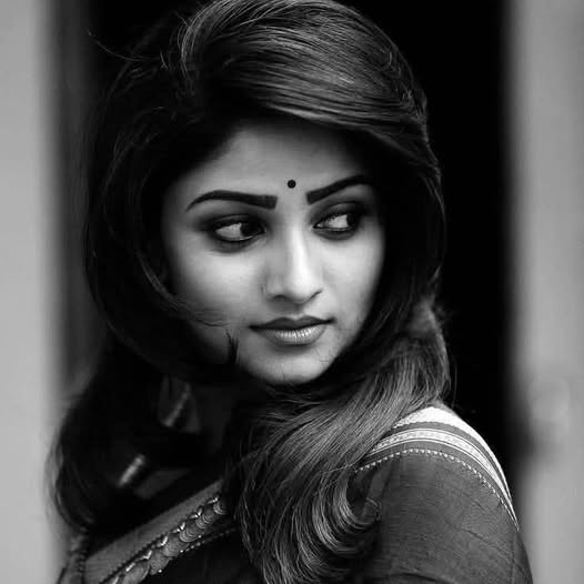 আপনি কোনো পুরুষকে বদলাতে পারবেন না। 